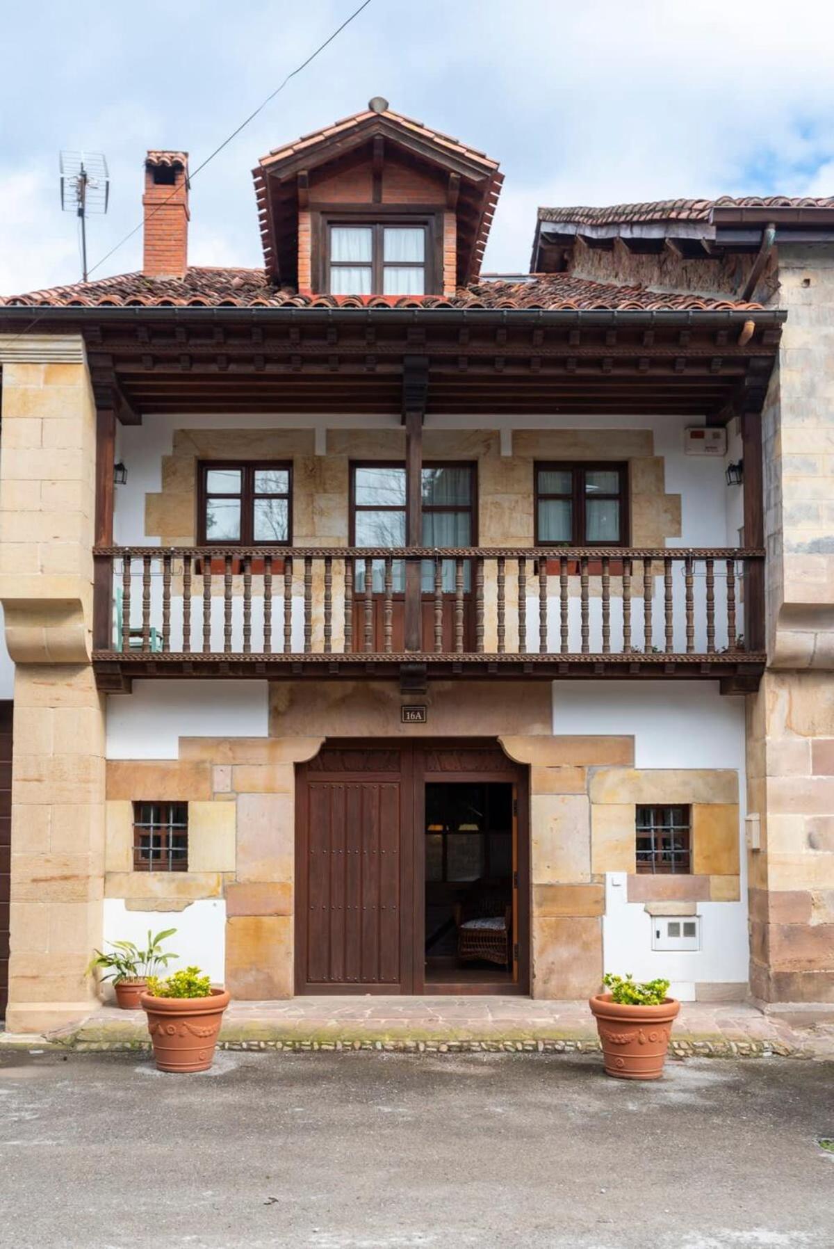 Casa Rural La Carlota Renedo De Cabuerniga Villa Buitenkant foto